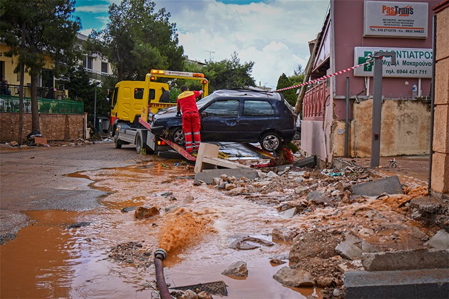 «Κόλαφος» η εισαγγελέας για τη Μάνδρα: Δεν φταίνε οι πλημμύρες, αλλά το ότι δεν έγιναν έργα! - Φωτογραφία 2