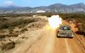 Φωτιά κι ατσάλι και εντυπωσιακές εικόνες από άρματα μάχης του Στρατού Ξηράς - Φωτογραφία 2
