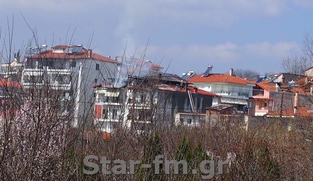 Πυρκαγιά σε οικοδομή στα Γρεβενά (εικόνες + video) - Φωτογραφία 101