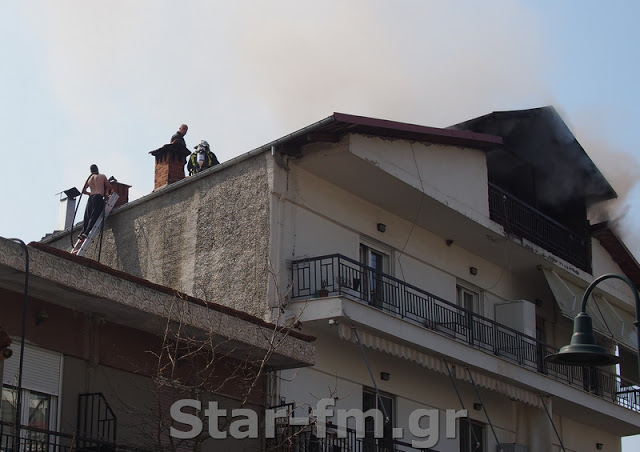 Πυρκαγιά σε οικοδομή στα Γρεβενά (εικόνες + video) - Φωτογραφία 45
