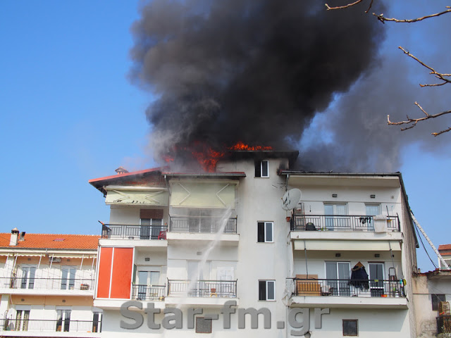 Πυρκαγιά σε οικοδομή στα Γρεβενά (εικόνες + video) - Φωτογραφία 63