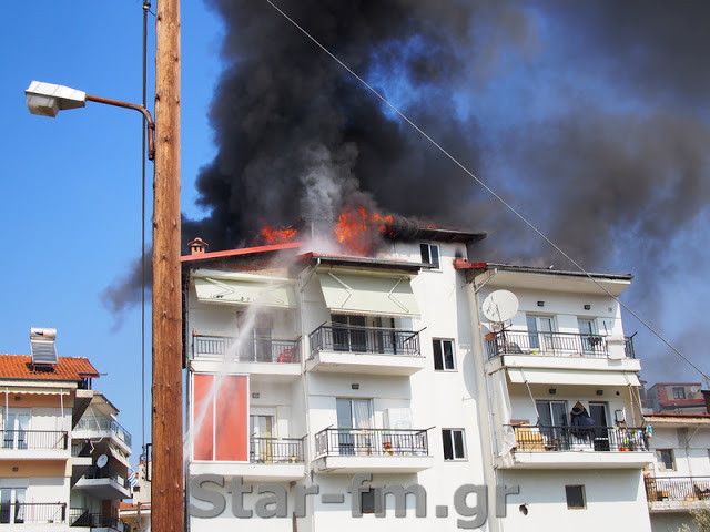 Πυρκαγιά σε οικοδομή στα Γρεβενά (εικόνες + video) - Φωτογραφία 65