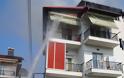 Πυρκαγιά σε οικοδομή στα Γρεβενά (εικόνες + video) - Φωτογραφία 19