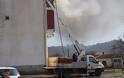 Πυρκαγιά σε οικοδομή στα Γρεβενά (εικόνες + video) - Φωτογραφία 95