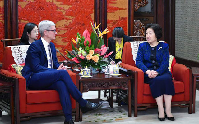 Ο Tim Cook πραγματοποίησε συνάντηση με τον αντιπρόεδρο της Κίνας - Φωτογραφία 1