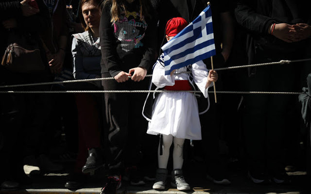 Φωτογραφίες από τη στρατιωτική παρέλαση στην Αθήνα... - Φωτογραφία 1