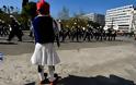 Φωτογραφίες από τη στρατιωτική παρέλαση στην Αθήνα... - Φωτογραφία 9