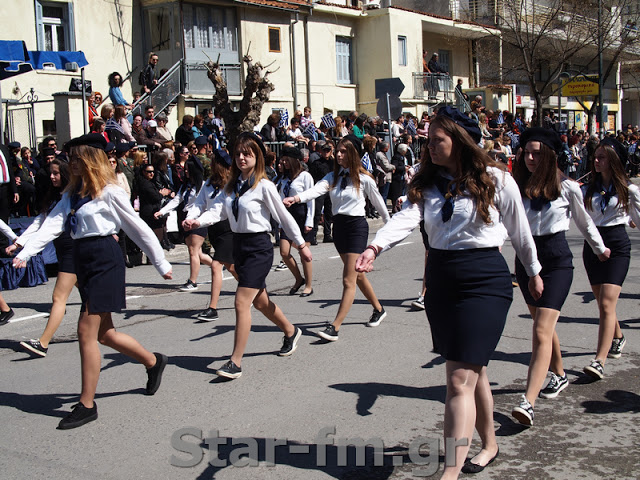 Grevena TV || Η παρέλαση στα Γρεβενά της 25ης Μαρτίου 2019- Περνάει ο στρατός ... (εικόνες + video) - Φωτογραφία 110