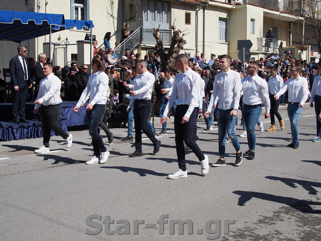 Grevena TV || Η παρέλαση στα Γρεβενά της 25ης Μαρτίου 2019- Περνάει ο στρατός ... (εικόνες + video) - Φωτογραφία 126