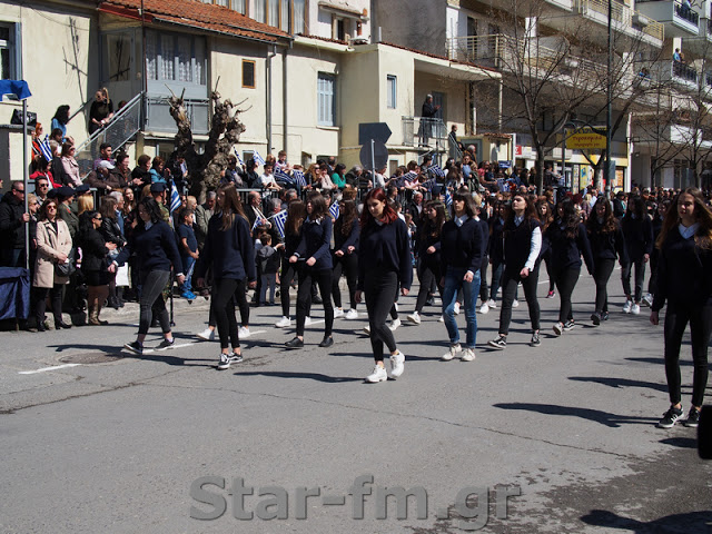 Grevena TV || Η παρέλαση στα Γρεβενά της 25ης Μαρτίου 2019- Περνάει ο στρατός ... (εικόνες + video) - Φωτογραφία 133