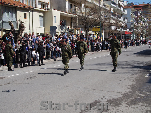 Grevena TV || Η παρέλαση στα Γρεβενά της 25ης Μαρτίου 2019- Περνάει ο στρατός ... (εικόνες + video) - Φωτογραφία 163