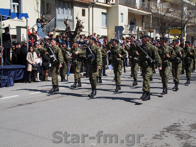 Grevena TV || Η παρέλαση στα Γρεβενά της 25ης Μαρτίου 2019- Περνάει ο στρατός ... (εικόνες + video) - Φωτογραφία 171
