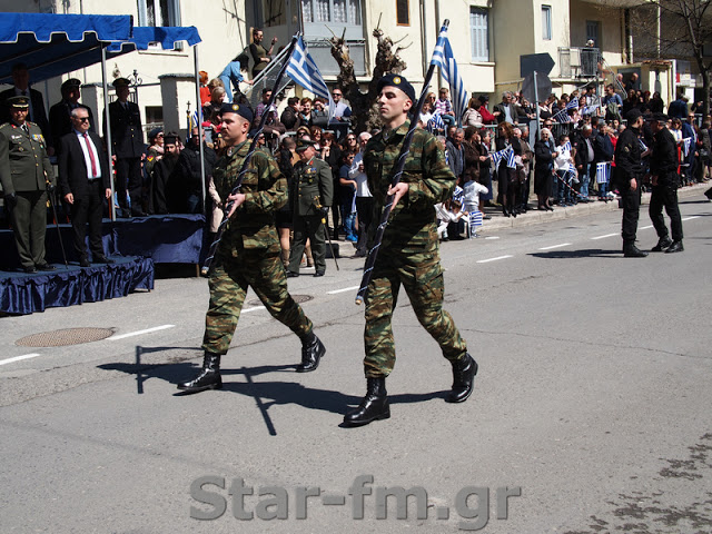 Grevena TV || Η παρέλαση στα Γρεβενά της 25ης Μαρτίου 2019- Περνάει ο στρατός ... (εικόνες + video) - Φωτογραφία 179