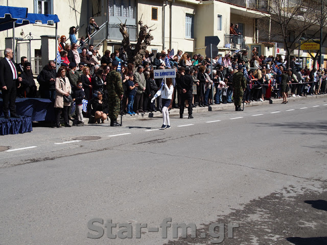 Grevena TV || Η παρέλαση στα Γρεβενά της 25ης Μαρτίου 2019- Περνάει ο στρατός ... (εικόνες + video) - Φωτογραφία 26