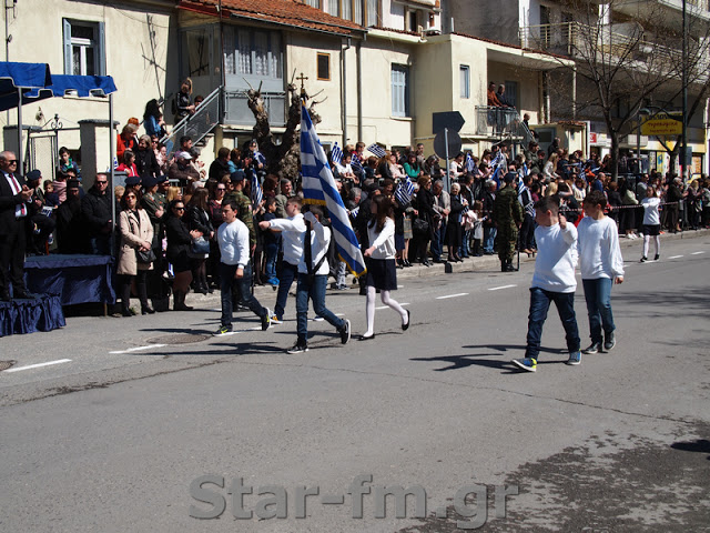 Grevena TV || Η παρέλαση στα Γρεβενά της 25ης Μαρτίου 2019- Περνάει ο στρατός ... (εικόνες + video) - Φωτογραφία 68