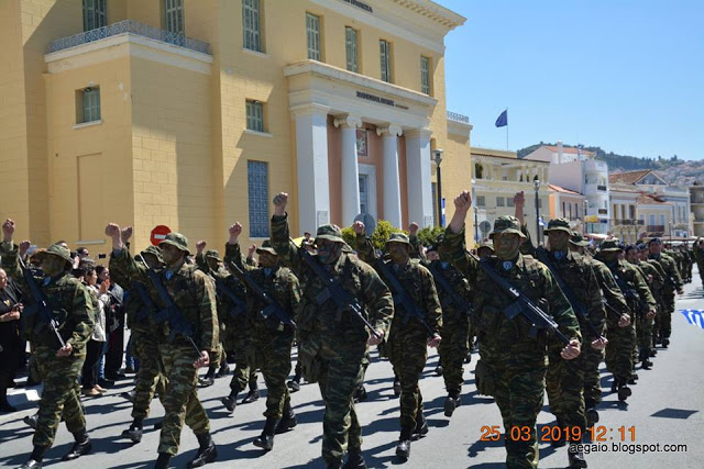 Φωτό από τη στρατιωτική παρέλαση της 79 ΑΔΤΕ - Φωτογραφία 38