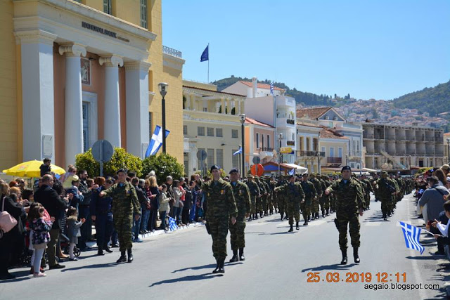 Φωτό από τη στρατιωτική παρέλαση της 79 ΑΔΤΕ - Φωτογραφία 41