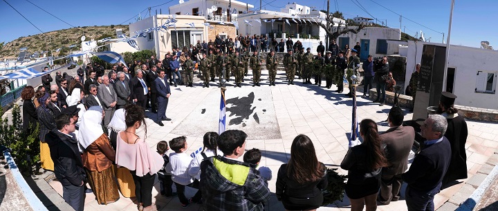 Με τη στρατιωτική παρέλαση στην Αθήνα κορυφώθηκαν οι εκδηλώσεις για την 25η Μαρτίου - Φωτογραφία 1