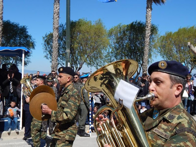 Φωτό από τη Στρατιωτική παρέλαση της 80 ΑΔΤΕ - Φωτογραφία 30