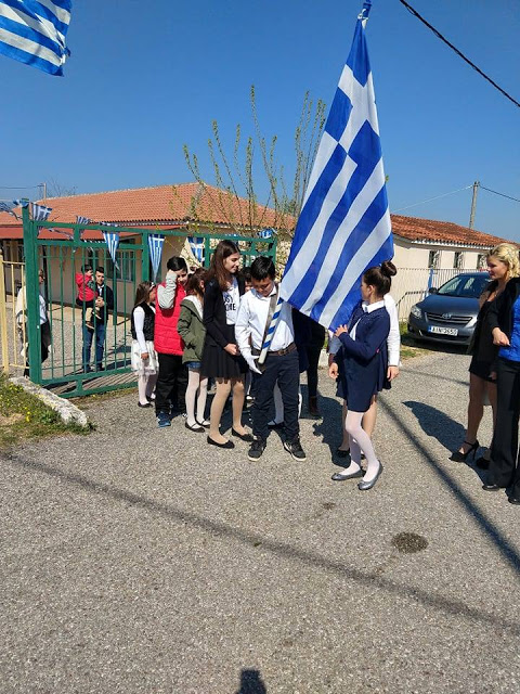 Τίμησαν την 25η Μαρτίου οι μαθητές του ΡΙΒΙΟΥ -ΦΩΤΟ - Φωτογραφία 16