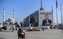 Με «ιστορίες αγάπης» προσπαθεί ο Ερντογάν να νικήσει στις δημοτικές εκλογές της Κυριακής - Φωτογραφία 8