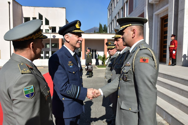 Παρουσία Αρχηγού ΓΕΕΘΑ στον Εορτασμό των Δέκα (10) Ετών από την Ένταξη στο ΝΑΤΟ της Αλβανίας - Φωτογραφία 10