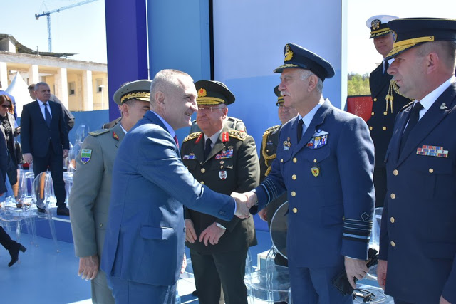 Παρουσία Αρχηγού ΓΕΕΘΑ στον Εορτασμό των Δέκα (10) Ετών από την Ένταξη στο ΝΑΤΟ της Αλβανίας - Φωτογραφία 18