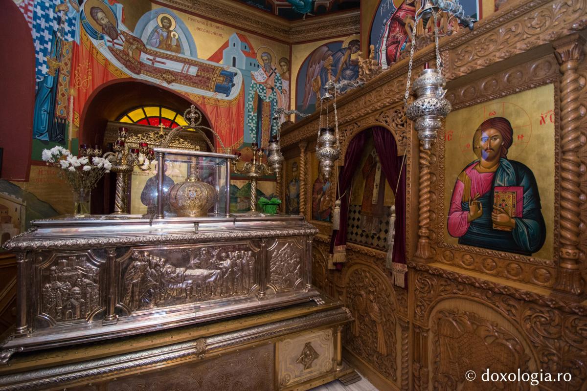 Ιερό σκήνωμα του Αγίου Γρηγορίου Παλαμά (φωτογραφίες) - Φωτογραφία 4