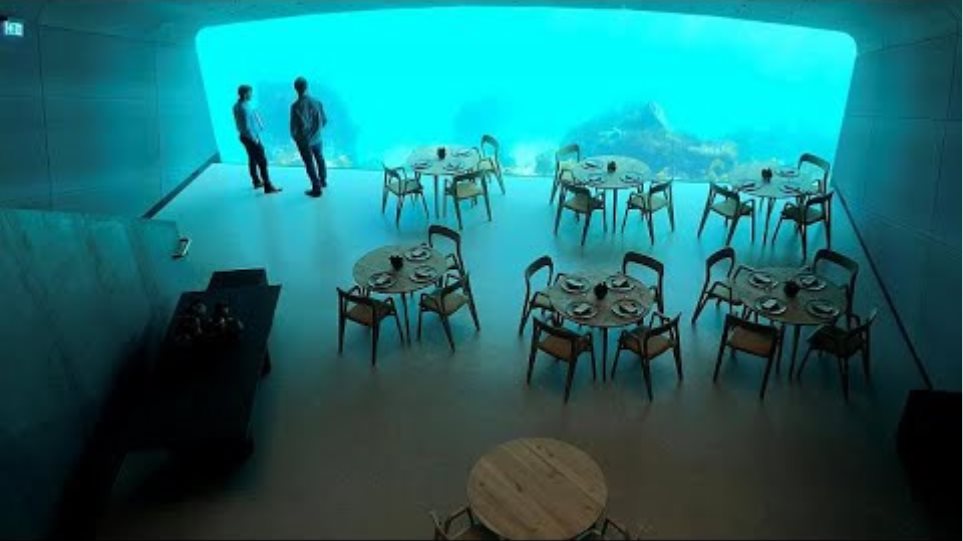 Under: Άνοιξε το πρώτο υποβρύχιο εστιατόριο της Ευρώπης και η ομορφιά του κόβει την ανάσα! - Φωτογραφία 2