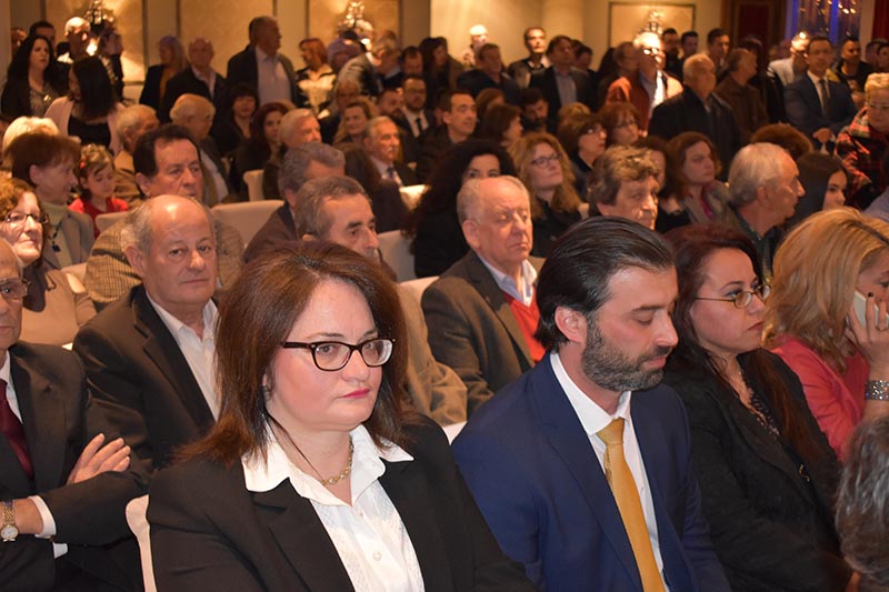 ΑΓΡΙΝΙΟ: Παρουσίαση υποψηφίων και αιχμηρή κριτική στη δημοτική αρχή από τον Νίκο Καζαντζή - Φωτογραφία 20