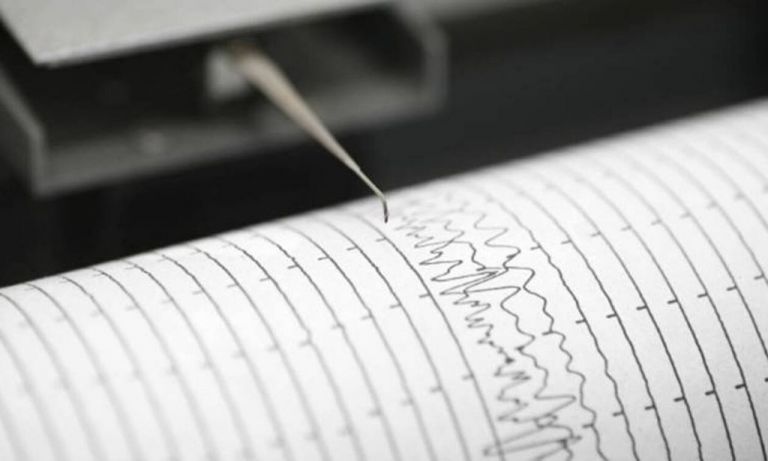 Κουνήθηκε η Ρόδος από σεισμό 4,9 βαθμών στην Τουρκία - Φωτογραφία 1