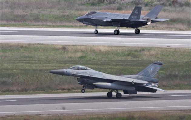 ΗΝΙΟΧΟΣ 2019: Ξεκινά σήμερα η τεράστια άσκηση και τα Μπλε Γεράκια θα τσεκάρουν τα stealth F-35 - ΦΩΤΟ - Φωτογραφία 1