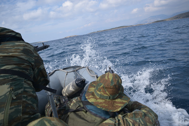 ΓΕΣ: Διεξαγωγή Δράσεων Επιχειρησιακής Εκπαίδευσης σε Σχηματισμούς της ΑΣΔΕΝ - Φωτογραφία 2