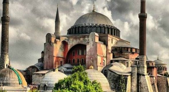 Πότε η Κωνσταντινούπολη μετονομάστηκε σε Ιστανμπούλ- Τι σημαίνει το Ισλαμπόλ που λέει ο Ερντογάν - Φωτογραφία 1