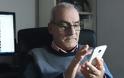 56χρονος απορεί γιατί του στέλνουν τετραγωνάκια με Χ στο κινητό