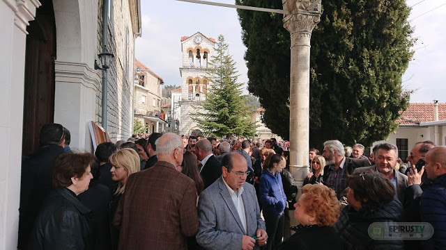 Με κλαρίνα η κηδεία του Σταύρου Καψάλη (ΔΕΙΤΕ ΦΩΤΟ + VIDEO) - Φωτογραφία 2