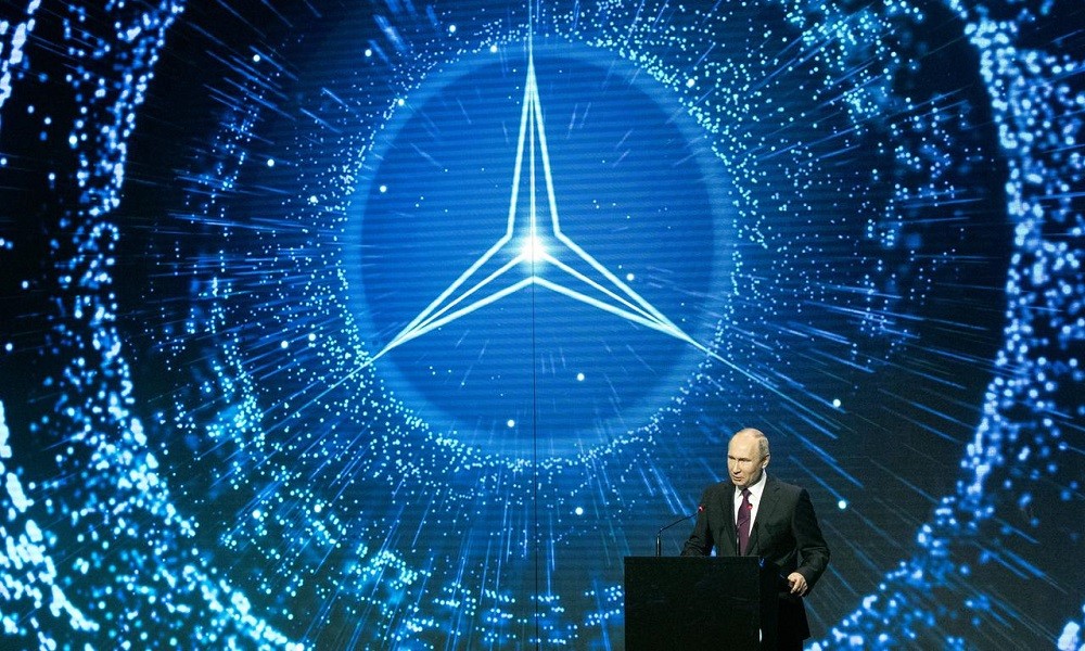 Παρουσία Πούτιν τα εγκαίνια του εργοστασίου της Mercedes στη Ρωσία - Φωτογραφία 1