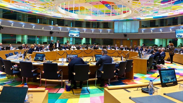 Το Eurogroup «ξεκλειδώνει» δόση και μέτρα για το χρέος... - Φωτογραφία 1