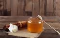 Μηλόξυδο με μέλι: Ο συνδυασμός που κάνει θαύματα στην υγεία