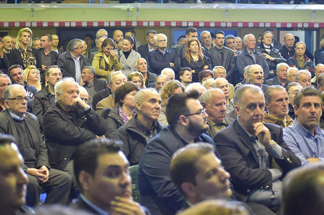 Παρόντες στην ομιλία Μητσοτάκη στο Αγρίνιο, οι υποψήφιοι δήμαρχοι Ξηρομέρου κ.κ. Π. ΣΤΑΪΚΟΣ και Γ. ΤΡΙΑΝΤΑΦΥΛΛΑΚΗΣ - Φωτογραφία 16