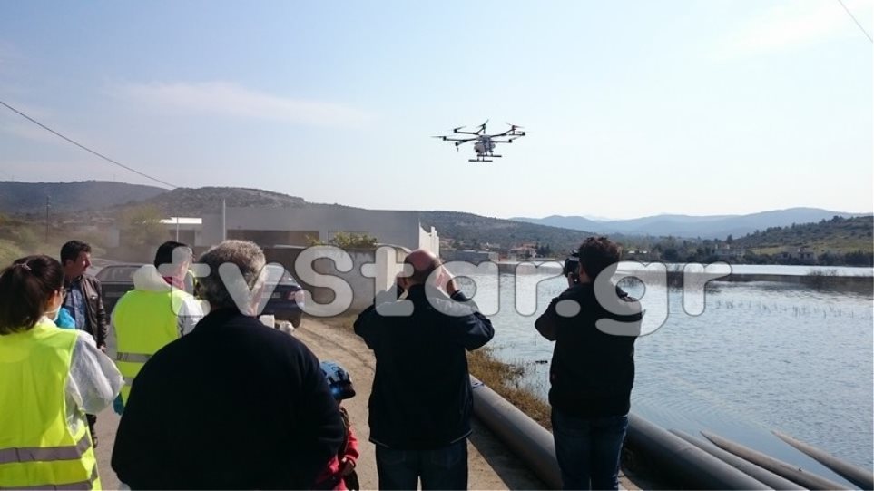 Ψεκασμοί για τα κουνούπια με drone στις πλημμυρισμένες περιοχές - Φωτογραφία 1