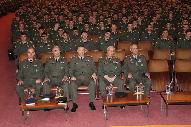 Επίσκεψη Αρχηγού ΓΕΣ στη Στρατιωτική Σχολή Ευελπίδων - Φωτογραφία 1