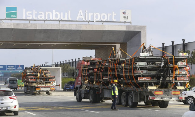 Δείτε πώς οι Τούρκοι μεταφέρουν μέσα σε 45 ώρες όλη την Turkish Airlines... - Φωτογραφία 1