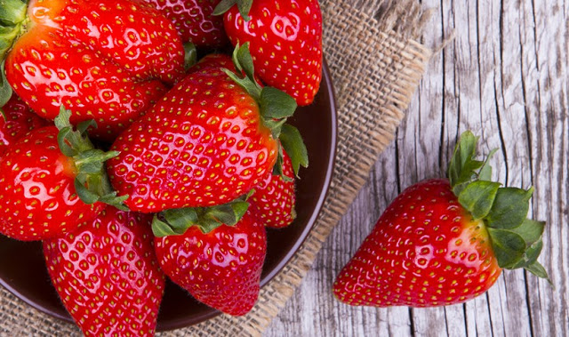 Φράουλες: Πώς ωφελούν την υγεία μας; - Φωτογραφία 1
