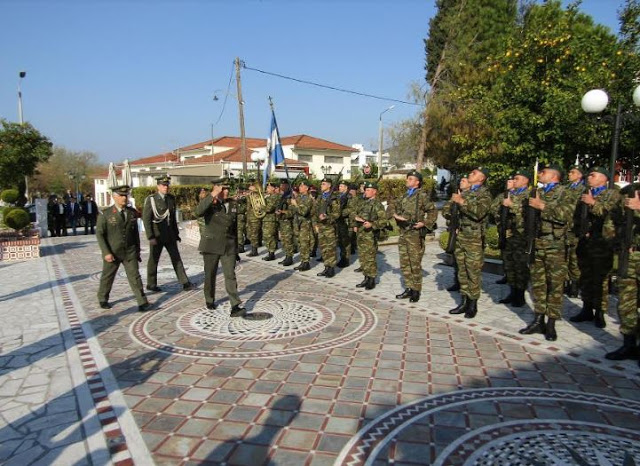 ΥΠΟΔΟΧΗ ΠΡΟΕΔΡΟΥ ΤΗΣ ΔΗΜΟΚΡΑΤΙΑΣ ΑΠΟ ΔΚΤΗ 1ΗΣ ΣΤΡΑΤΙΑΣ ΣΤΗ Ν. ΑΓΧΙΑΛΟ - Φωτογραφία 6