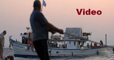 Aλήτες, εδώ είναι Ελλάδα! - Ντοκουμέντο από την «εισβολή» Τούρκων ψαράδων στην Ψέριμο (video) - Φωτογραφία 1