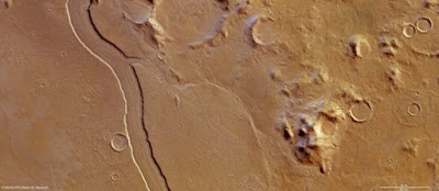 Πλανήτης Άρης: Νέες ενδείξεις ότι διαθέτει βαθιά υπόγεια ύδατα - Φωτογραφία 1