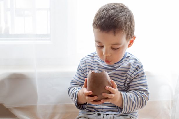 Πασχαλινά σοκολατένια αβγά: Τι πρέπει να προσέχουν οι γονείς; - Φωτογραφία 1