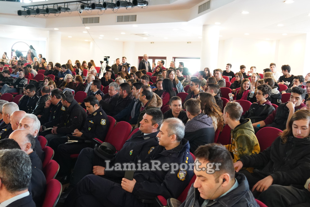 Λαμία: Η συμβολή της ΕΛ.ΑΣ. στην καθημερινότητα των ΑμεΑ - Φωτογραφία 8