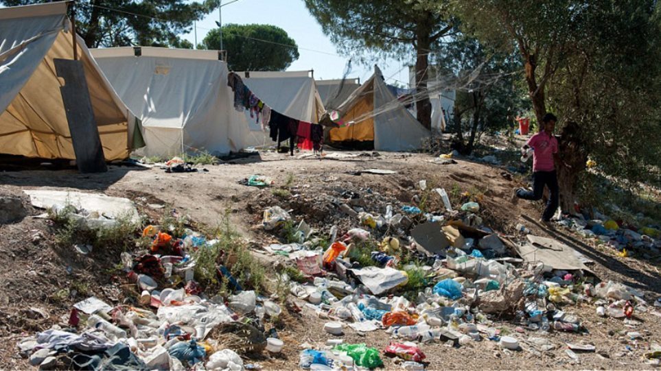 Οι μετανάστες στα ελληνικά hotspot «ζουν μεταξύ αρουραίων και κατσαρίδων» γράφει η αυστριακή Kurier - Φωτογραφία 1